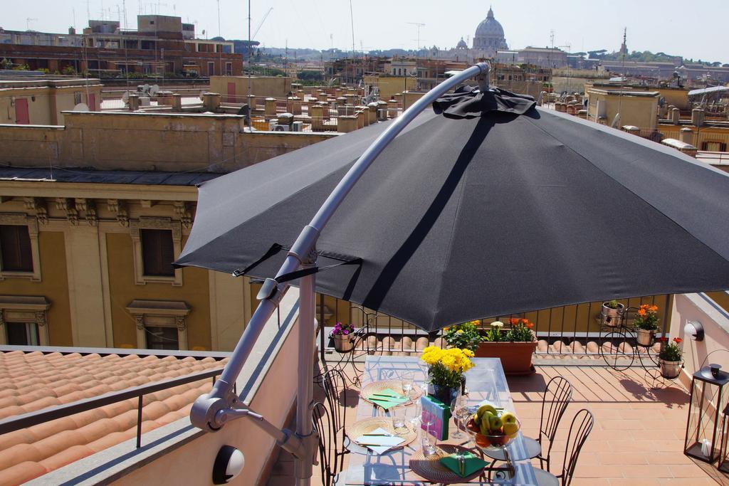 San Pietro Penthouse Apartment Rome