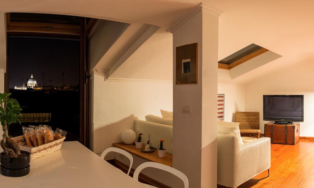 San Pietro Penthouse * Rome